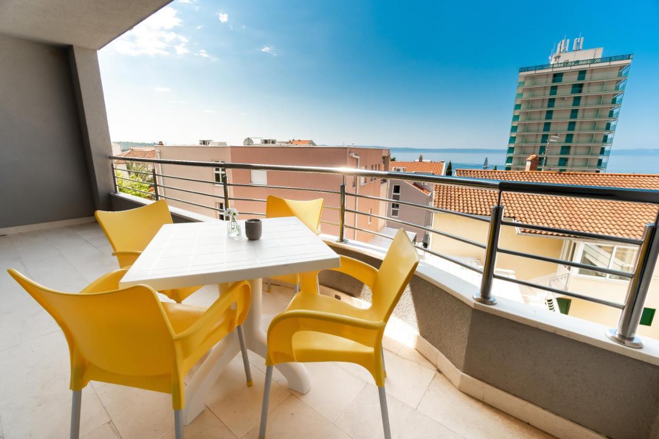 Apartments And Rooms Vuleta, Close To The Beach Makarska Esterno foto