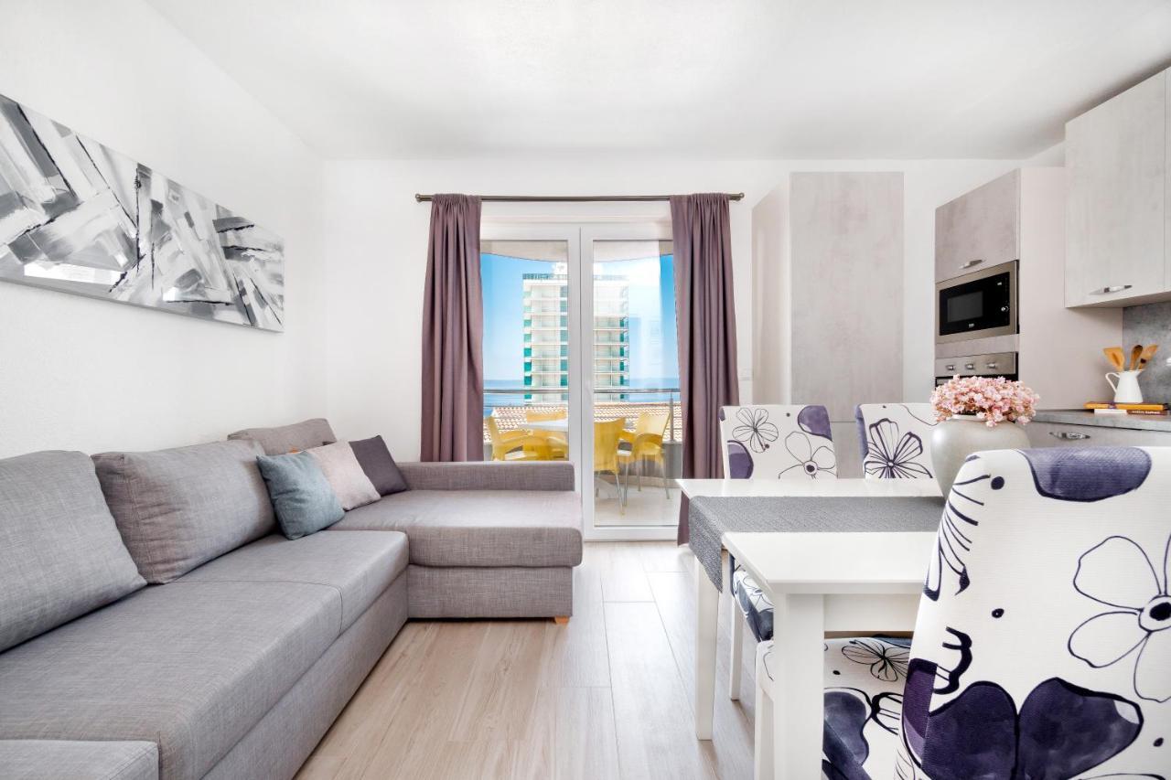 Apartments And Rooms Vuleta, Close To The Beach Makarska Esterno foto
