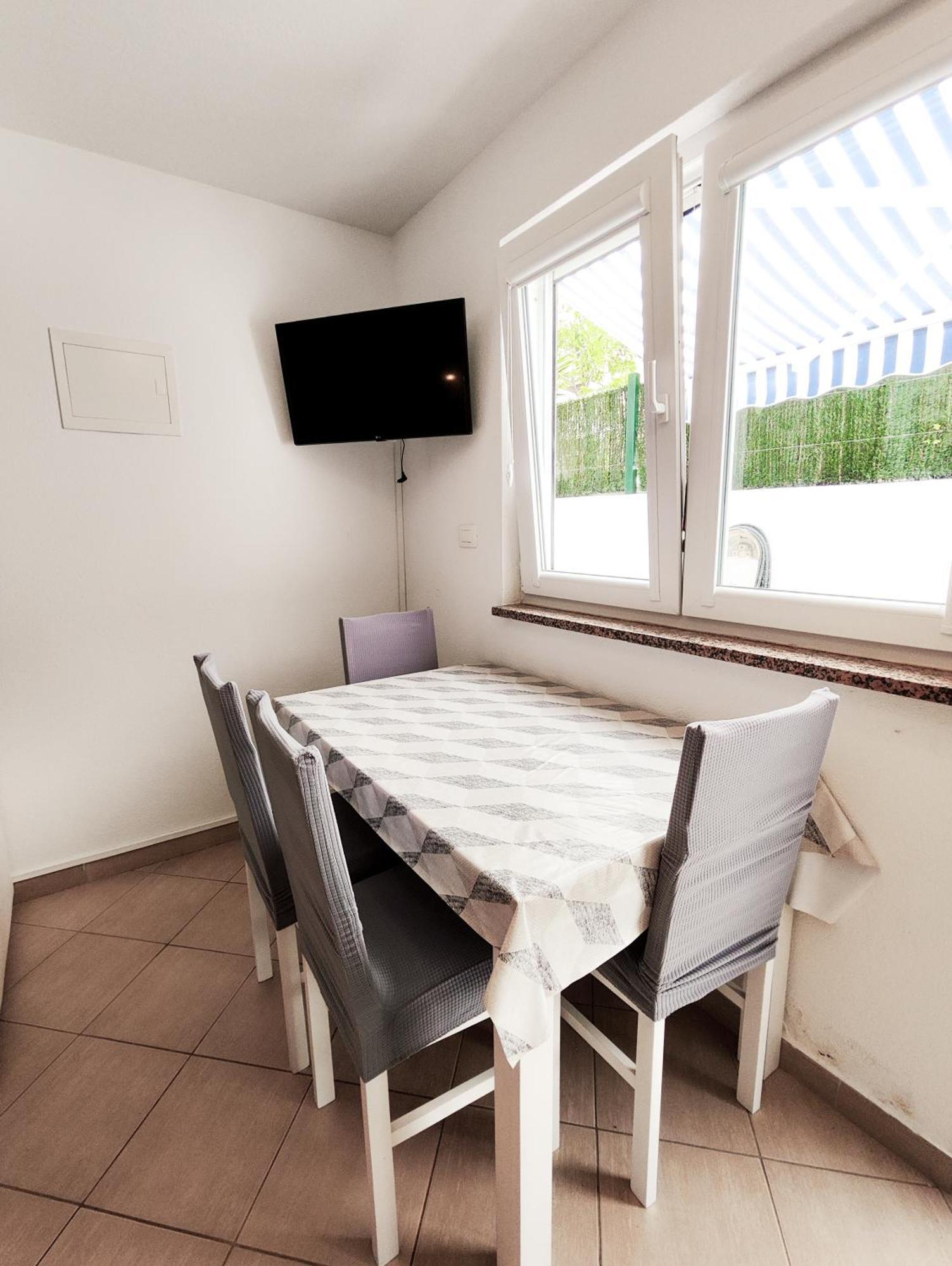 Apartments And Rooms Vuleta, Close To The Beach Makarska Camera foto